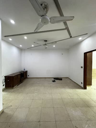 5.5 MARLA SEPARATE OFFICE SPACE AVAILABLE FOR RENT IN MILITARY ACCOUNT HOUSING SOCIETY COLLEGE ROAD LAHORE .
