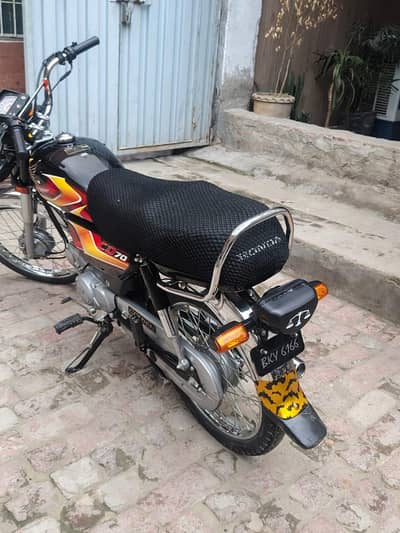 HONDA CD 70