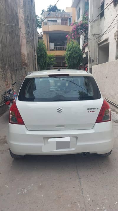 Suzuki Swift 2010