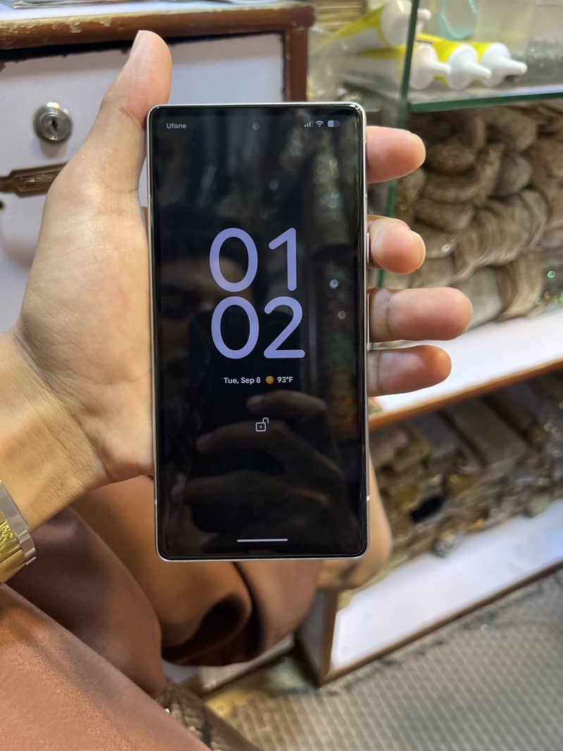 Google Pixel 7a 3