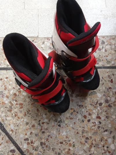 skating shoes
