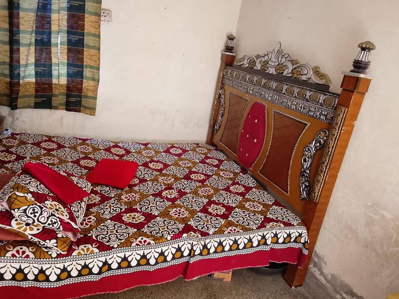 king size bed 1