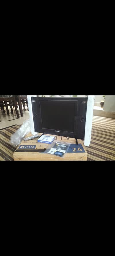 LED TV 24 inch box pack