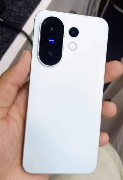 Vivo x200fe for sell. 0313 4935014