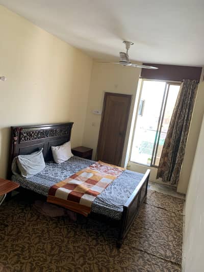 1 bed studio furnished available for rent on monthly basis