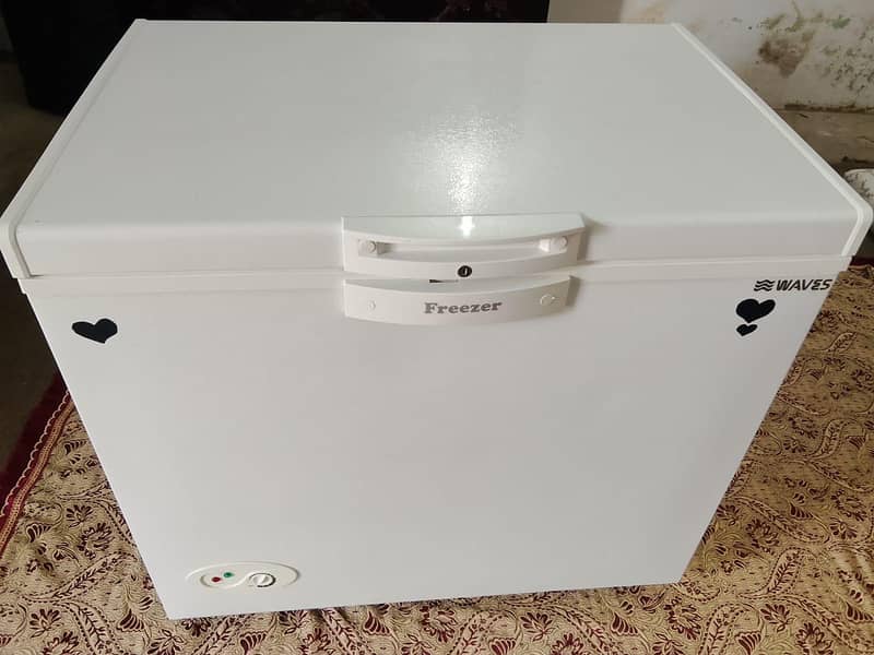 waves deep freezer Model / WDF-310 10
