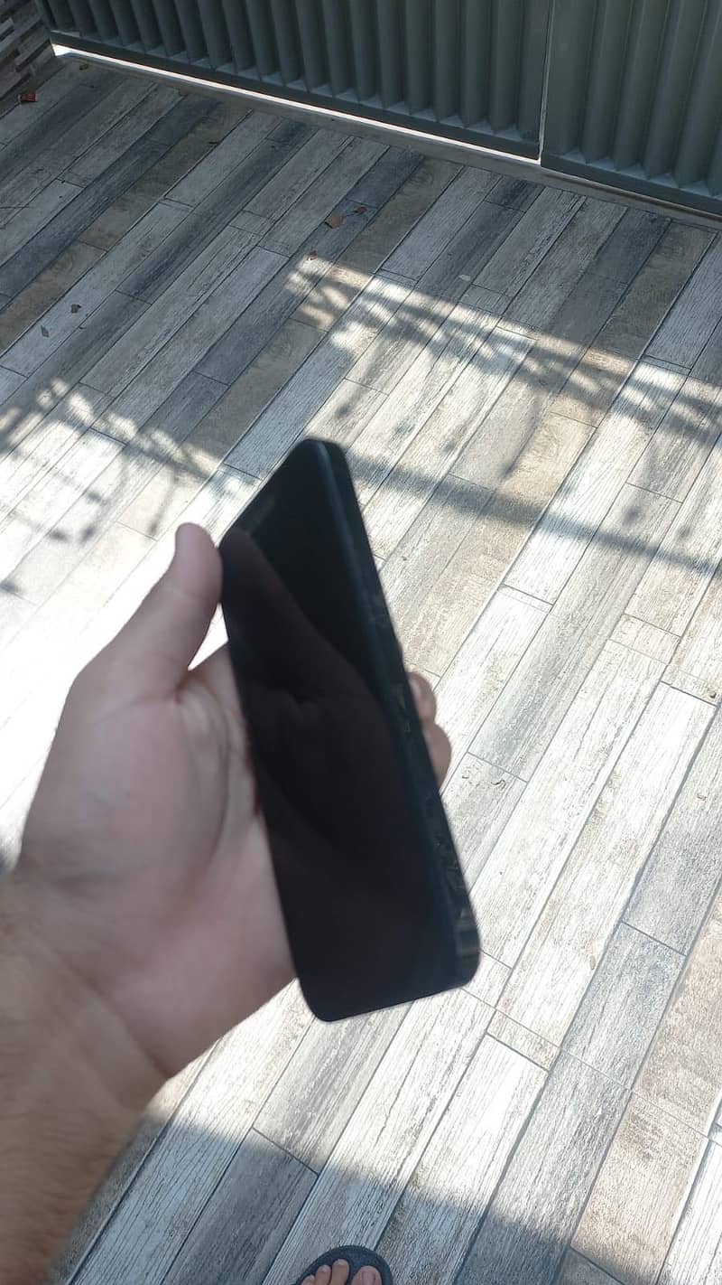 Apple iPhone 14 Pro Max 3