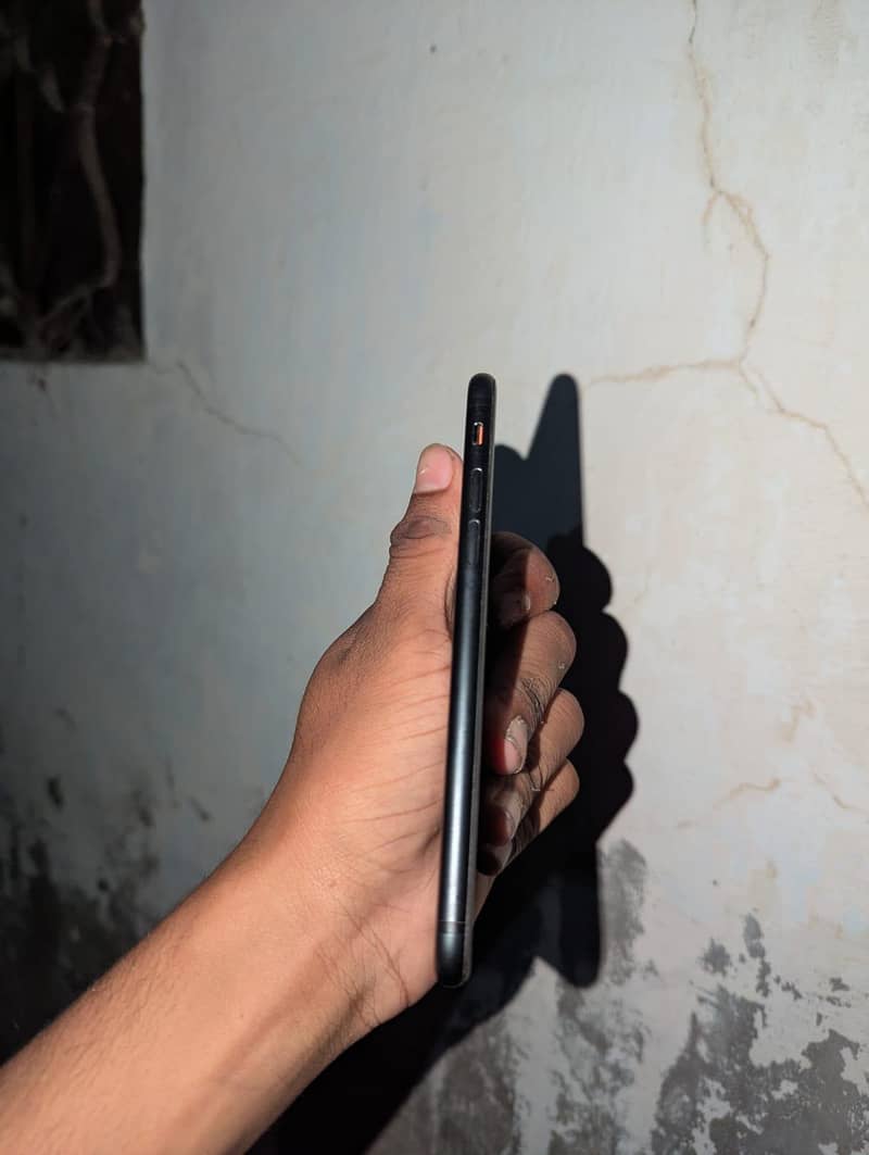 Apple iPhone 7 5