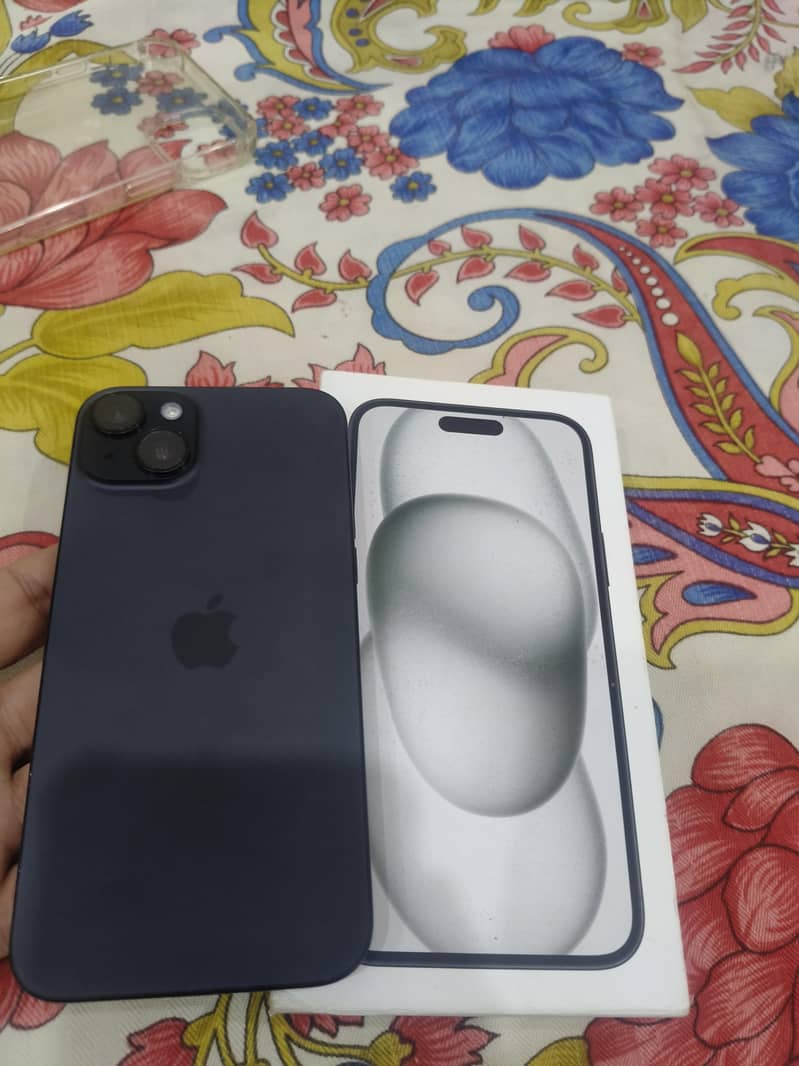 Apple iPhone 15 plus 1