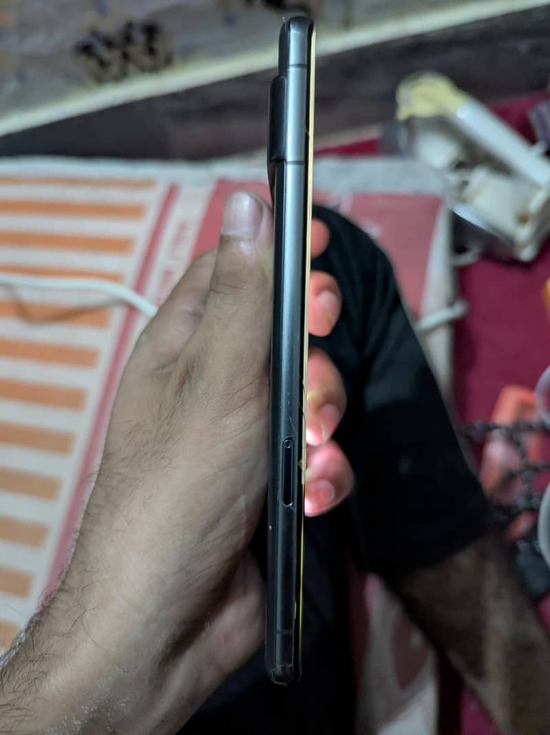Google Pixel 7 Pro 6