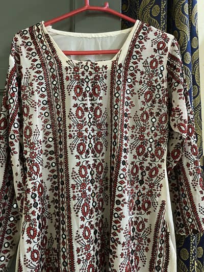 Sindhi Mirror Work Embroidered Kurti - White Red - Handmade