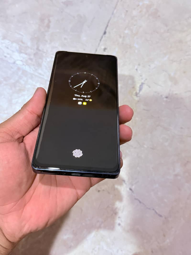 Infinix Note 40 6