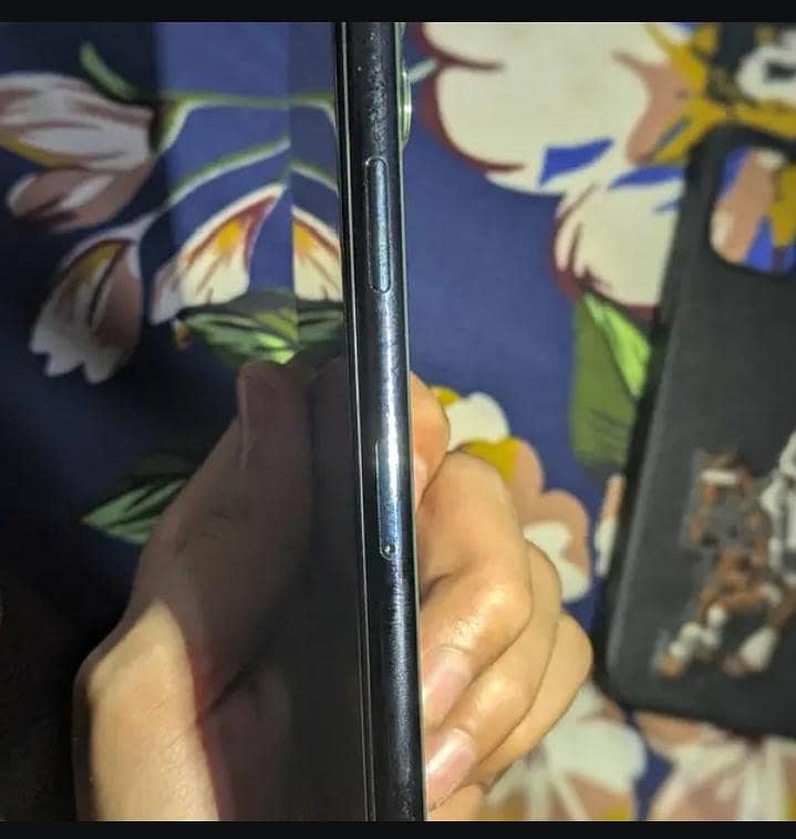 Apple iPhone 11 Pro 2