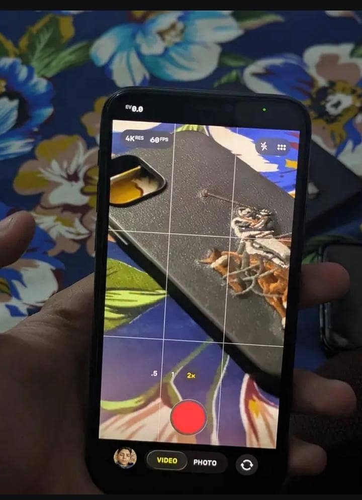 Apple iPhone 11 Pro 3