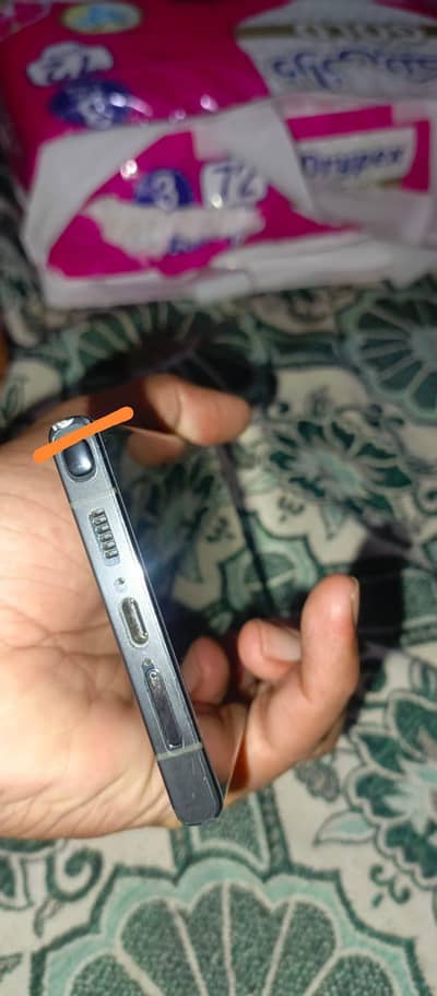 Samsung Mobile S23 Ultra non pta 10/10