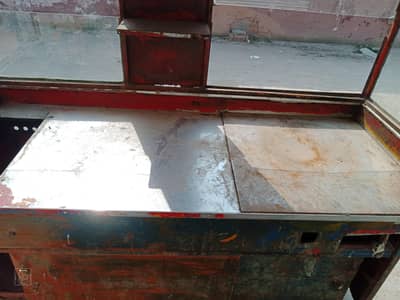 Shami burger counter with desi fryer