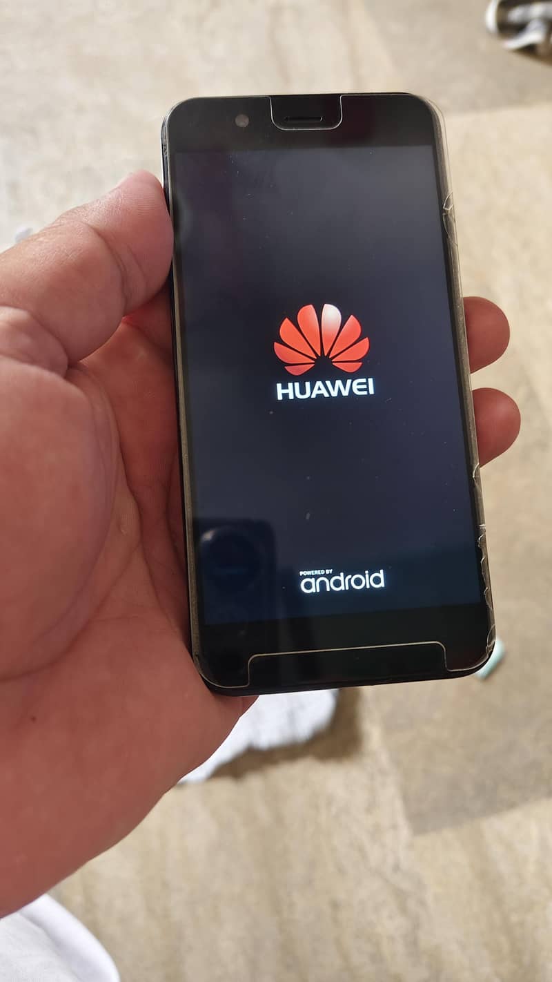 Huawei Nova2 1
