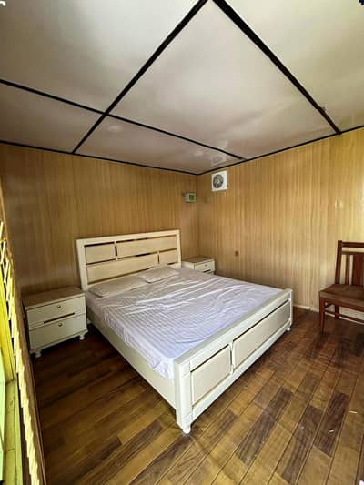 PREMIUM 4-KANAL LUXURY FARMHOUSE FOR RENT, Prime Location: Barki Road (Conveniently located near DHA Phase 7 & Defence Raya)