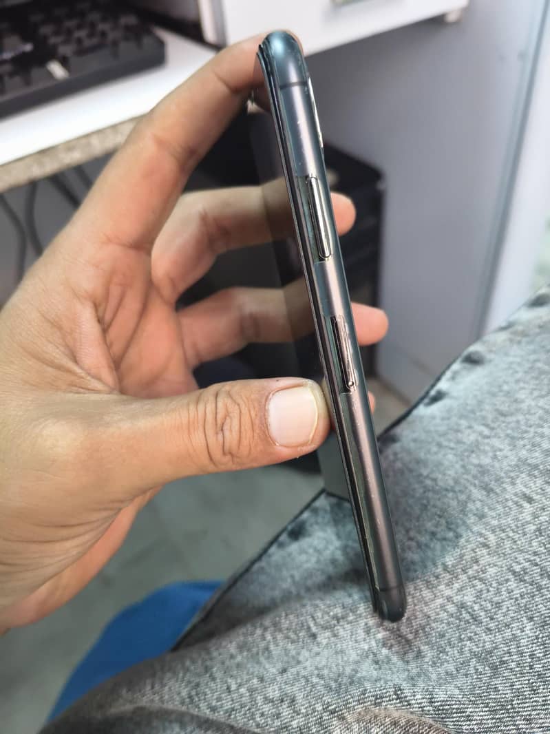 Iphone X PTA 4