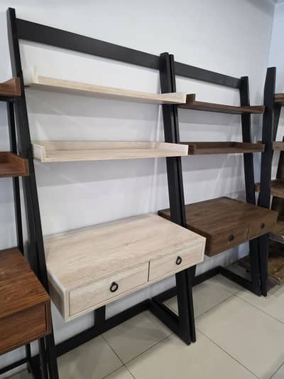 study table/ Centre table