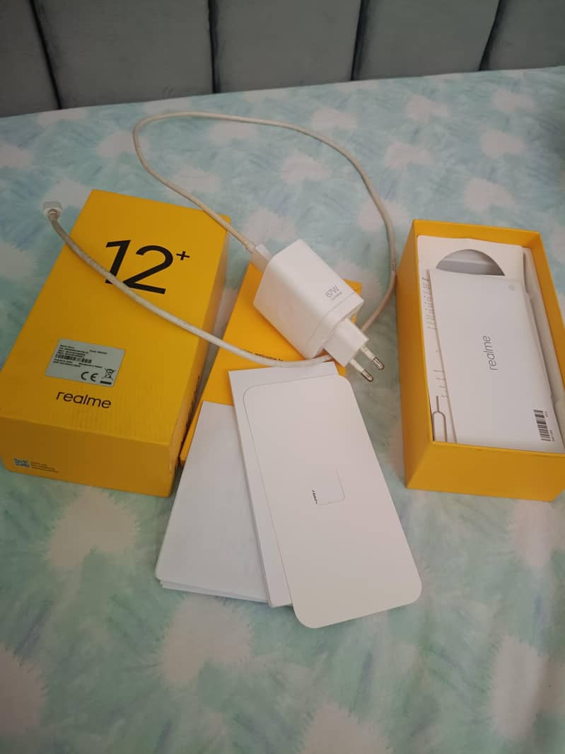 Realme 12 Plus 6