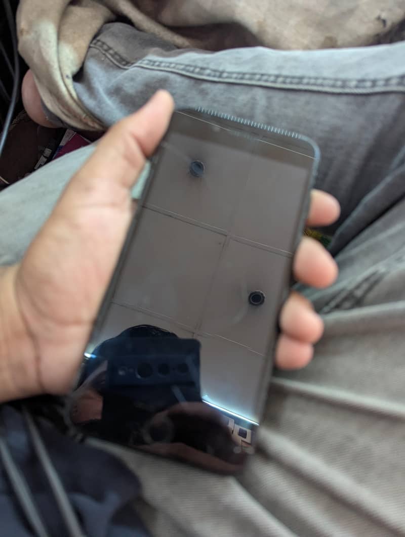Apple iPhone 7 Plus 6