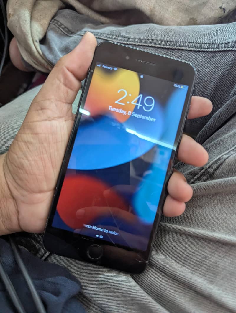 Apple iPhone 7 Plus 7
