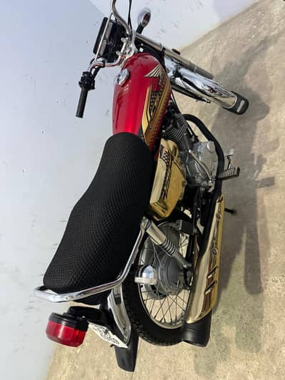 Honda like aa zero mitr bike