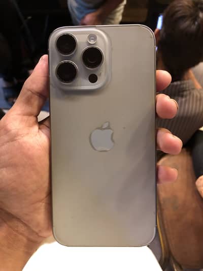 Apple iPhone 15 Pro Max