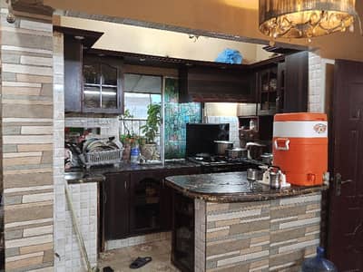 PAIR FLAT FOR SALE IN ISPAHANI ROAD