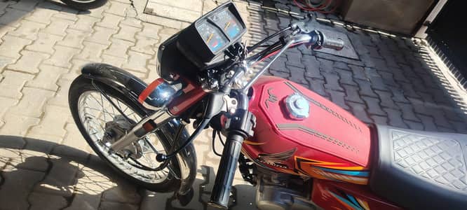 Honda CG 125 2026