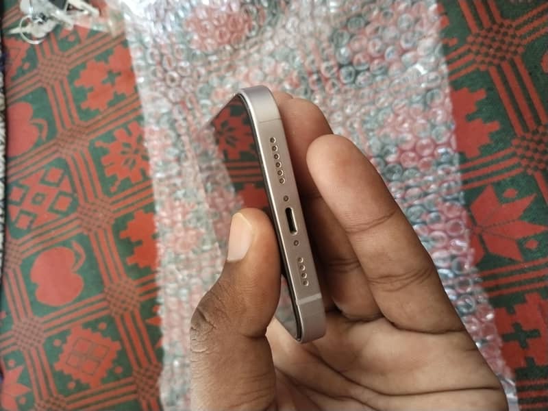Apple iPhone 14 plus 6