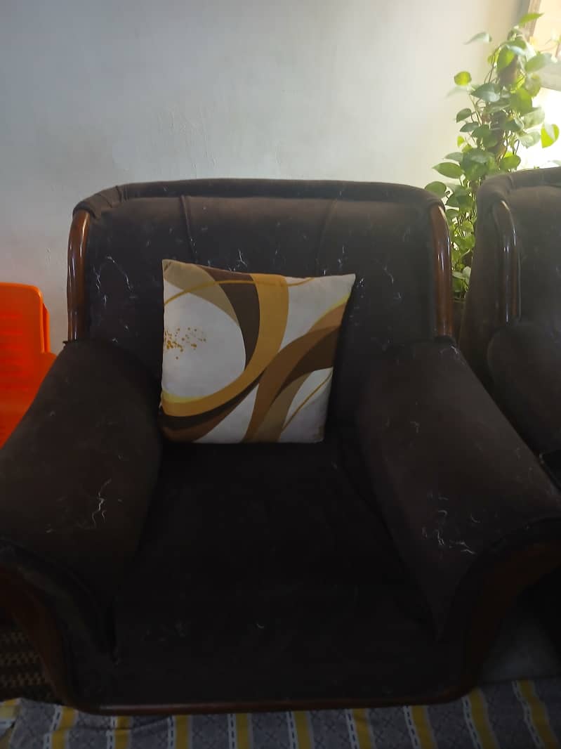 7 Seater sofa 5