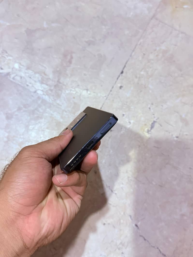 Infinix Note 40 6