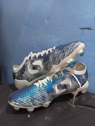 Sandico football shoes original