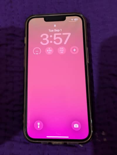 Apple iPhone 13