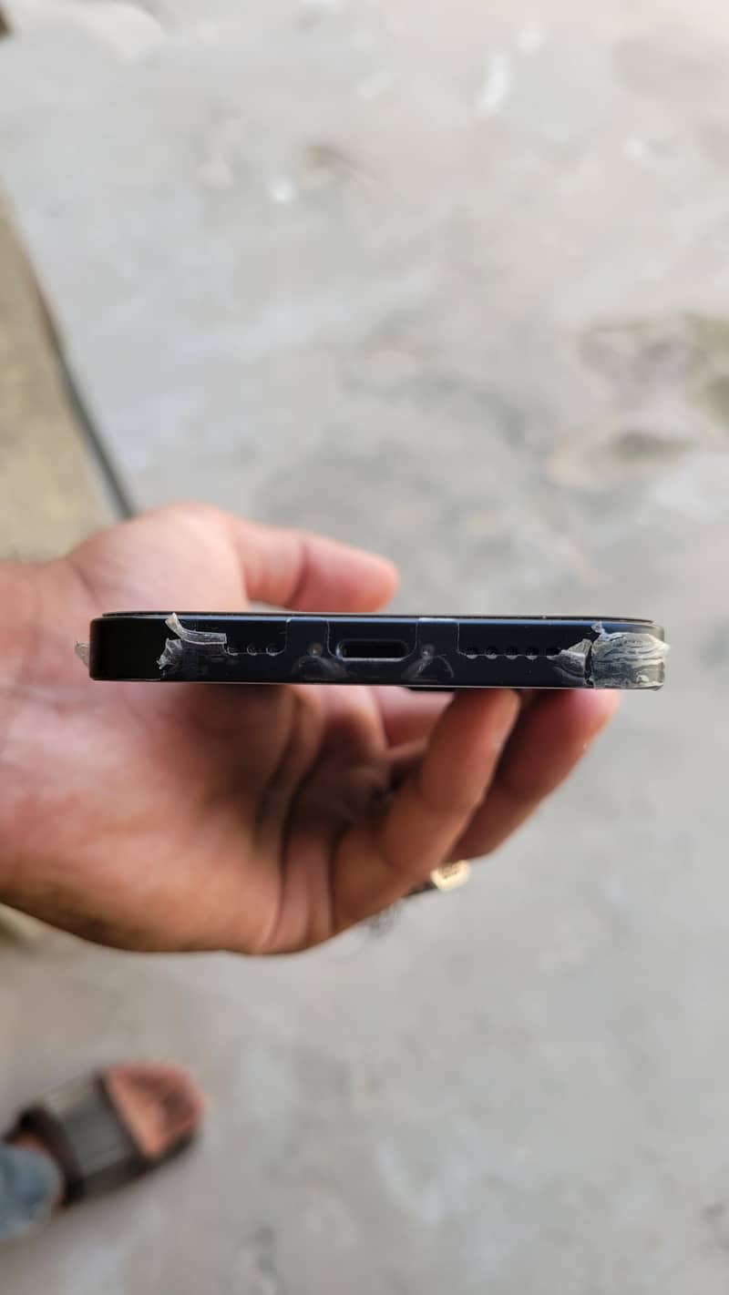 Apple Iphone 13 3