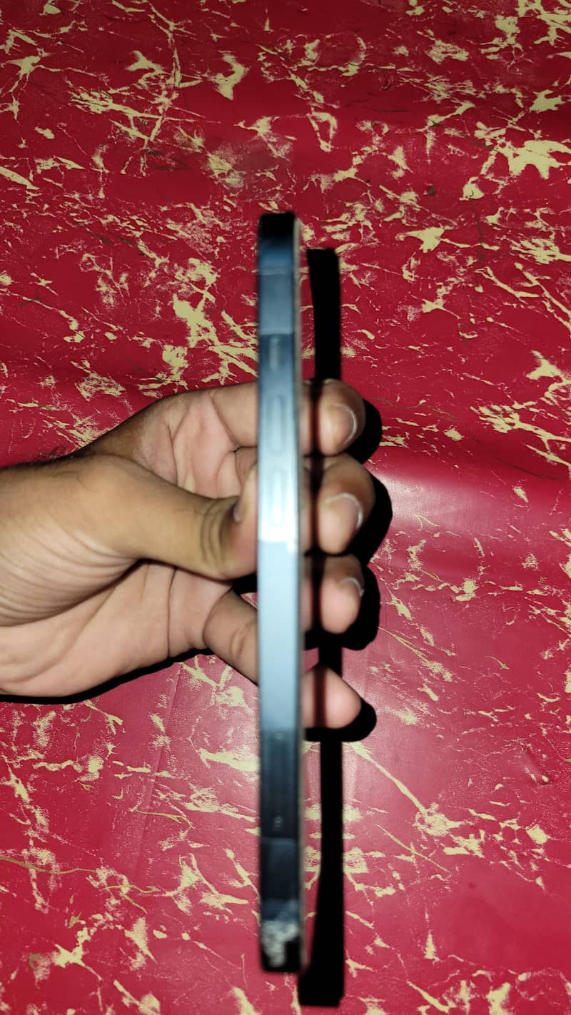 Apple Iphone 13 5