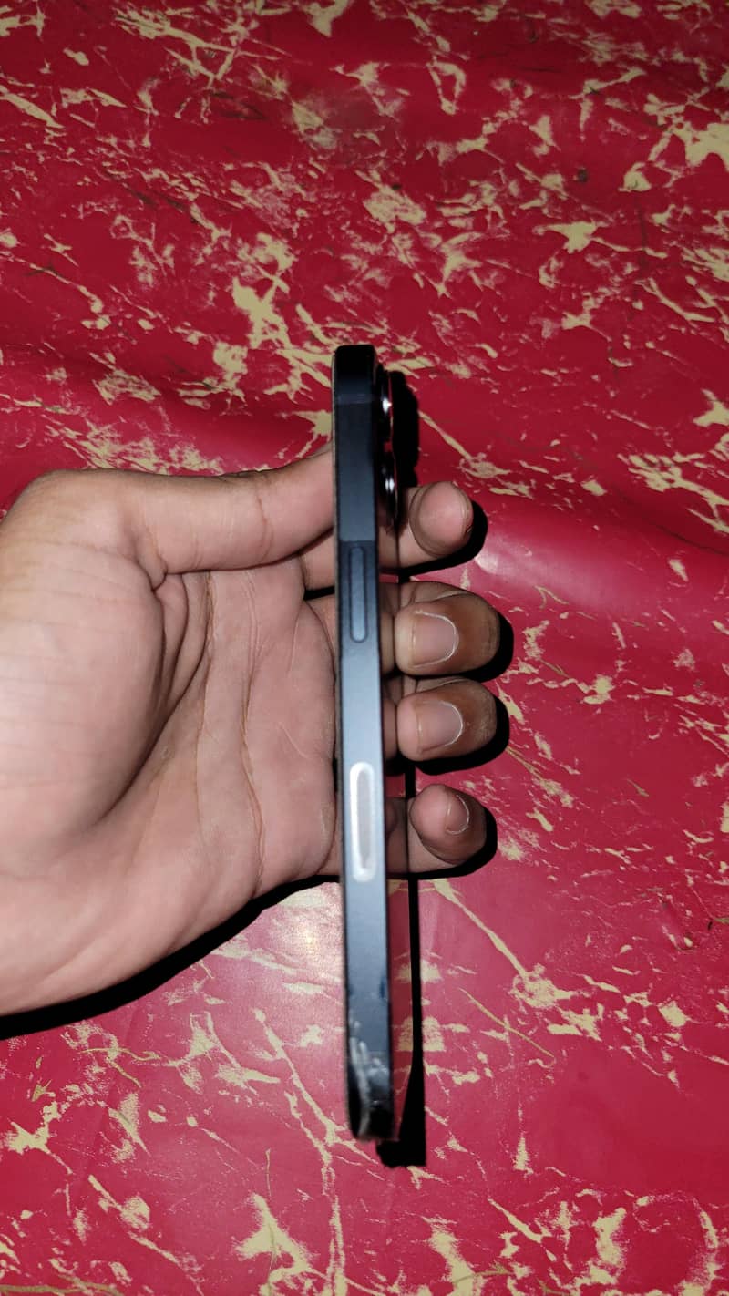 Apple Iphone 13 9