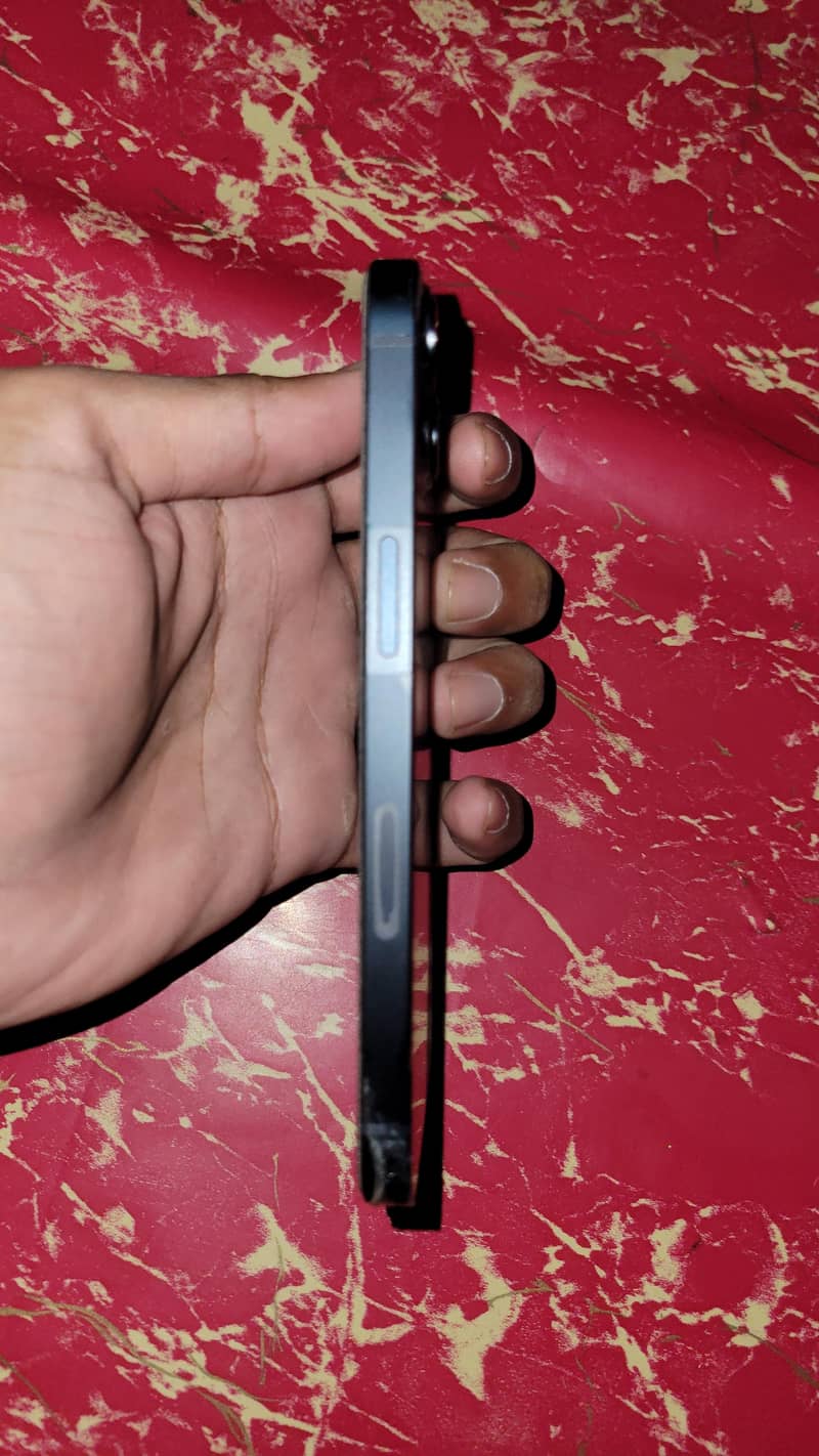 Apple Iphone 13 10