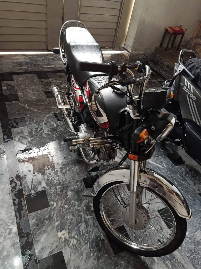 Honda CD-70 2