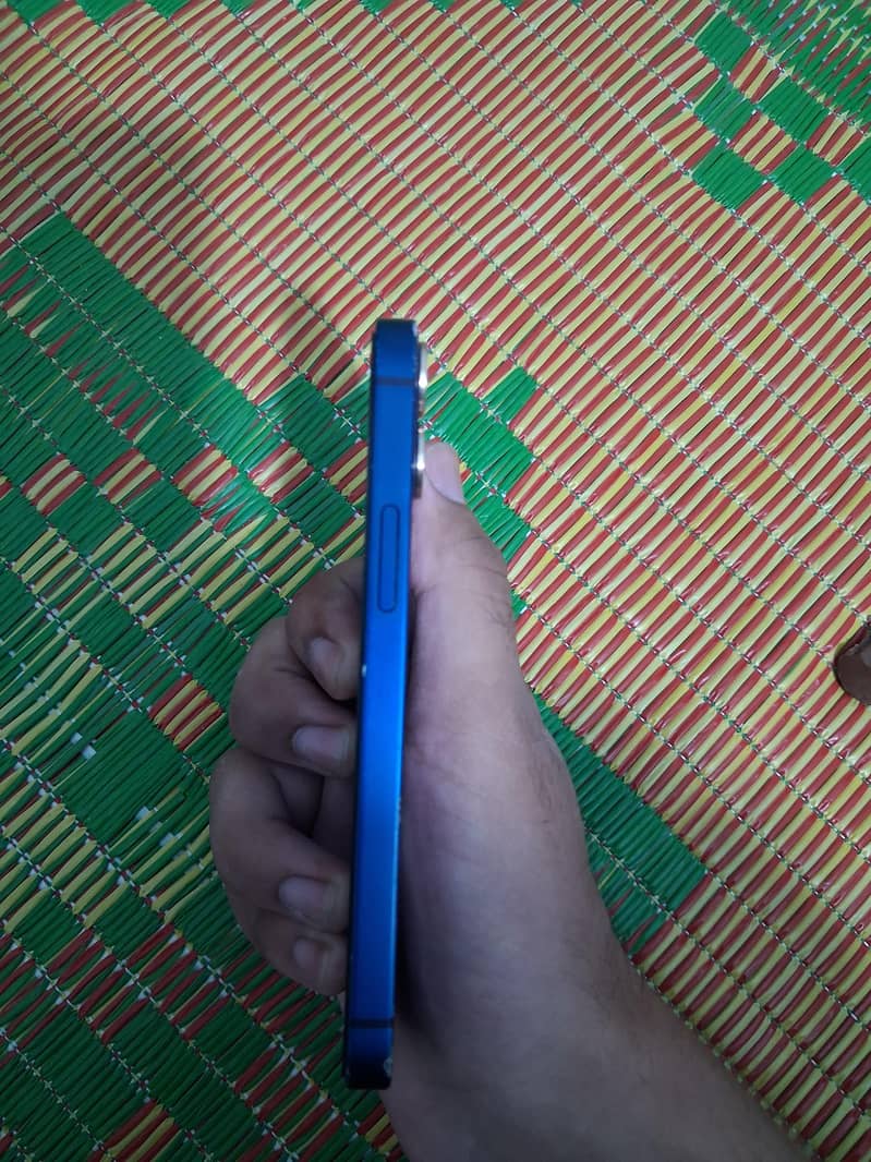 Apple iPhone 12 mini 2