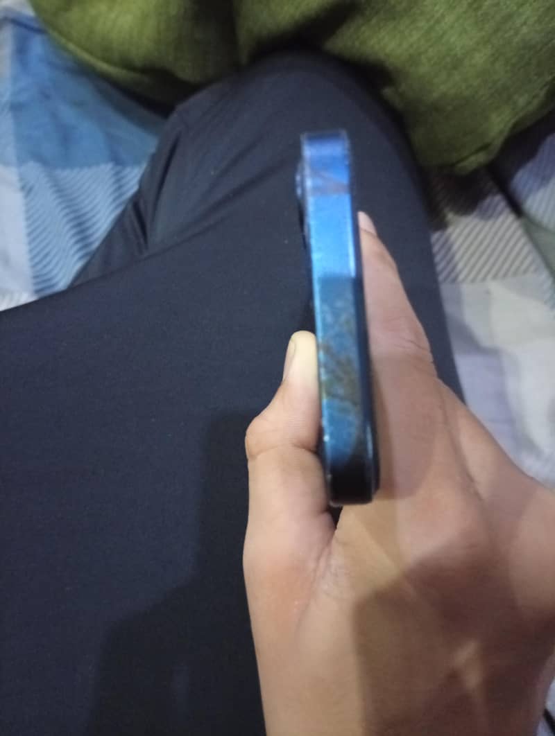 Apple iPhone 12 mini 2