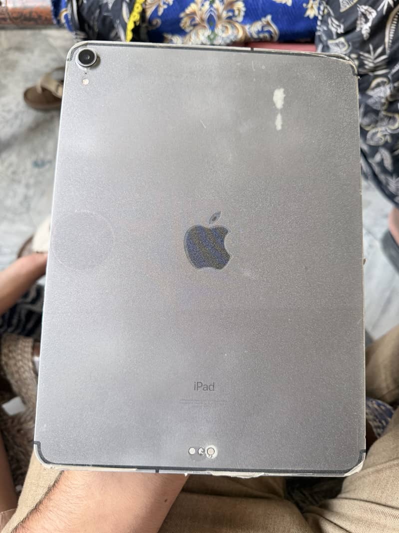 ipad pro (11-inch) 2