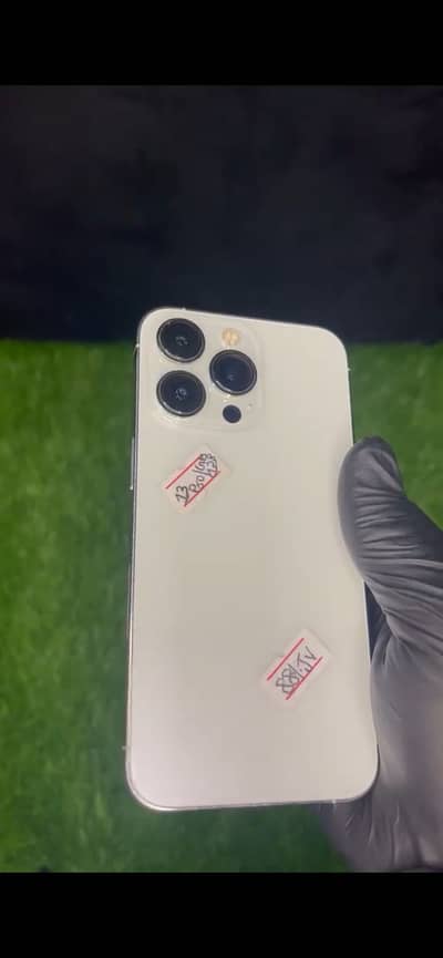 Apple iPhone 13 Pro