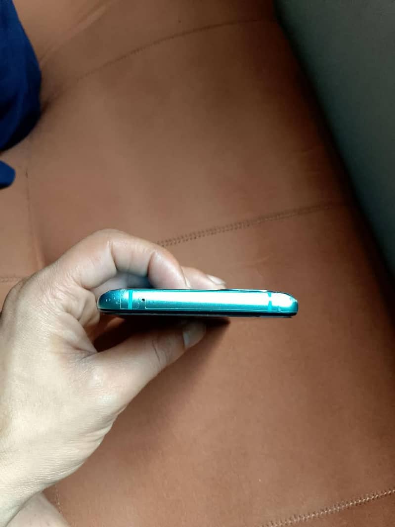 One Plus 8T 7
