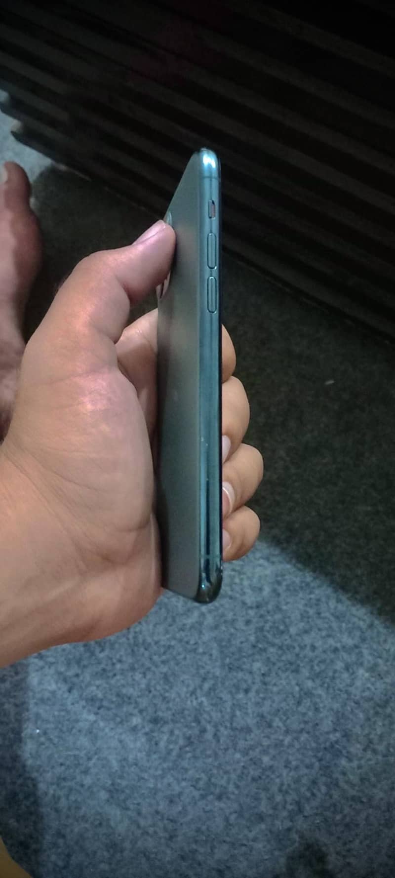 Apple iPhone 11 Pro 2