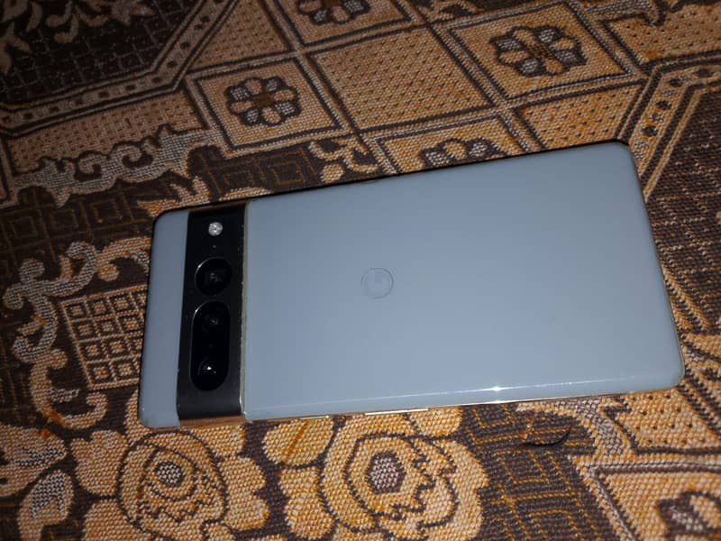 Google Pixel 7 Pro 2