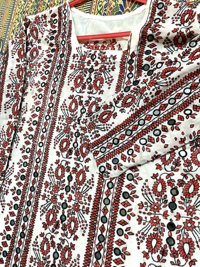 Sindhi Mirror Work Embroidered Kurti - White Red - Handmade