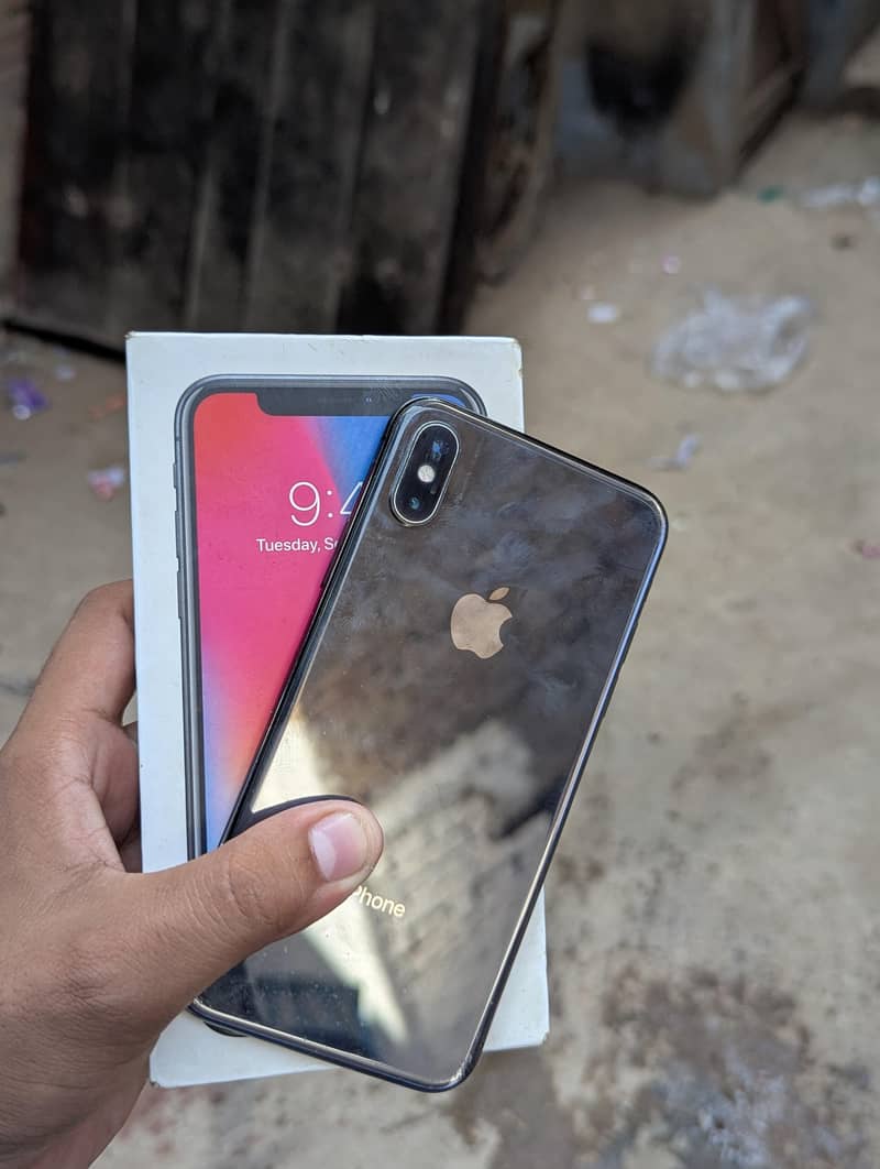 Apple iPhone X 1